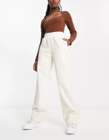 Women's trousers