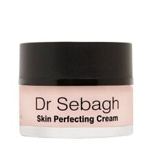 Moisturizing and nourishing the skin of the face