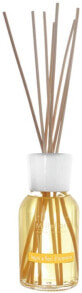 Aromatic diffusers and candles