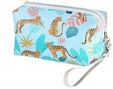 Cosmetic bags and beauty cases