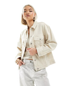 Women's outerwear