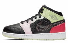 Jordan Air Jordan 1 Mid Glows In The Dark 中帮 复古篮球鞋 GS 黑粉 / Кроссовки Jordan Air Jordan 1 Mid Glows In The Dark GS AV5174-076