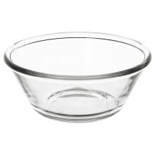 Dishes and salad bowls for serving