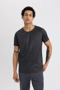 Men's T-shirts