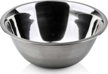 Dishes and salad bowls for serving