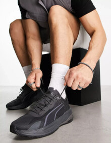 Men's running shoes and sneakers