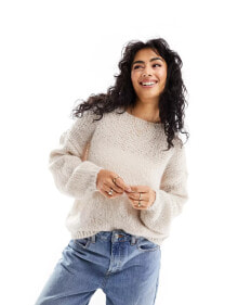 Women's sweaters and cardigans