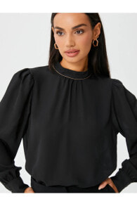 Women's blouses and blouses