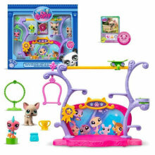 Play sets and action figures for children