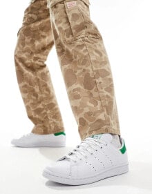 adidas Originals – Stan Smith – Sneaker in Weiß und Grün