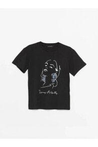 Women's T-shirts