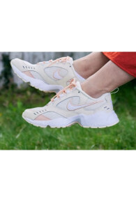 Women's Sports Sneakers