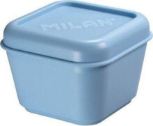 Containers and lunch boxes