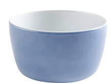 Dishes and salad bowls for serving