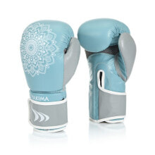 Boxing gloves