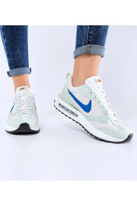 Women's Sports Sneakers