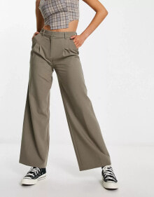 Women's trousers