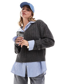 Women's sweaters and cardigans