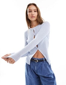 Women's sweaters and cardigans