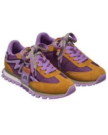 Women's running shoes and sneakers