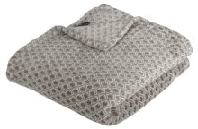 Blankets and bedspreads