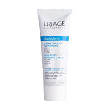 Moisturizing and nourishing the skin of the face