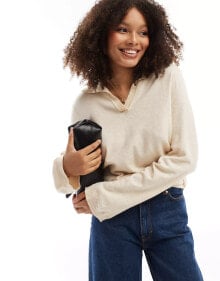 Women's sweaters and cardigans