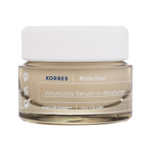 Moisturizing and nourishing the skin of the face