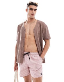 Men's swimming trunks and shorts