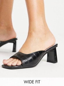 Женские босоножки rAID Wide Fit Mabelle square toe mid heel mules in black croc