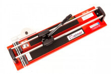 Manual tile cutters