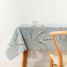 Tablecloths and napkins