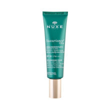 Moisturizing and nourishing the skin of the face