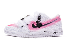 【定制球鞋】 Nike Dunk Low ESS 心动陷阱 黑粉腰果花 手绘喷绘 丝带鞋带 低帮 板鞋 女款 黑粉 / Кроссовки Nike Dunk Low ESS DJ9955-100