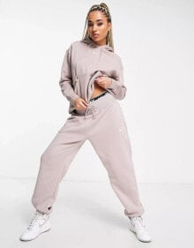 Women's Tracksuits