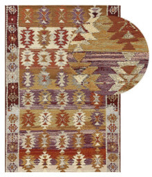 Carpets and carpets