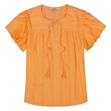 Women's blouses and blouses