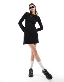 Weekday Serena boat neck long sleeve mini dress with trumpet sleeves in black купить в интернет-магазине