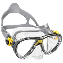 Masks and snorkels for scuba diving