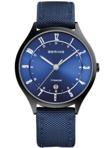 Мужские наручные часы с ремешком мужские наручные часы с синим текстильным ремешком Bering 11739-827 Titanium Mens 39mm 5 ATM