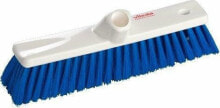 Brooms, dustpans and floor brushes