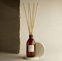 Aromatic diffusers and candles