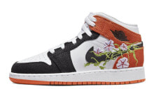 Jordan Air Jordan 1 Mid 中帮 复古篮球鞋 GS 黑白橙 / Кроссовки Jordan Air Jordan 1 Mid GS DQ8390-100