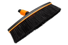 Garden brushes and brooms