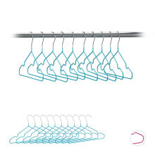 Hangers-hangers