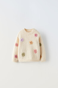 Knit sweater with floral embroidery