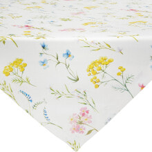 Tablecloths and napkins