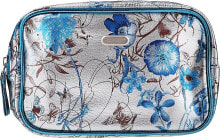 Women's cosmetic bags and beauty cases