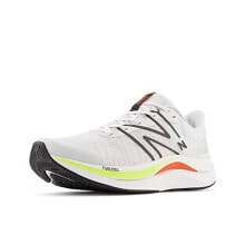 Men's running shoes