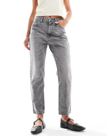 Women's jeans